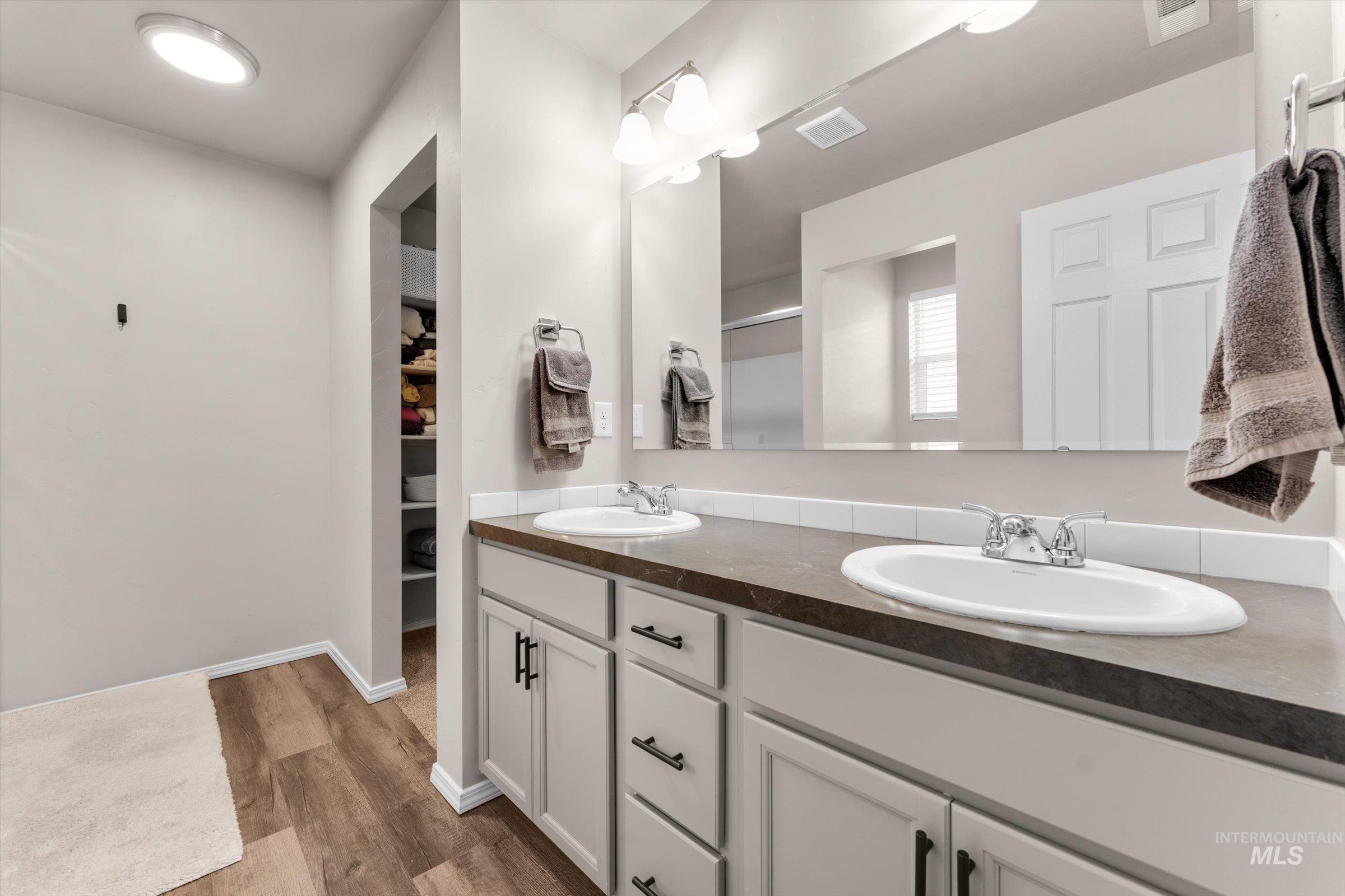 19605 Delmarva Ave., Caldwell, Idaho 83605, 4 Bedrooms, 2 Bathrooms, Residential For Sale, Price $405,000, 98975792