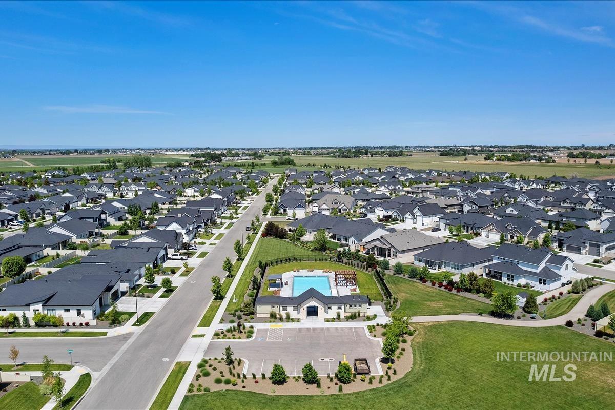 9440 S Egg Harbor Ave, Kuna, Idaho 83634, 6 Bedrooms, 4.5 Bathrooms, Residential For Sale, Price $724,900, 98975794