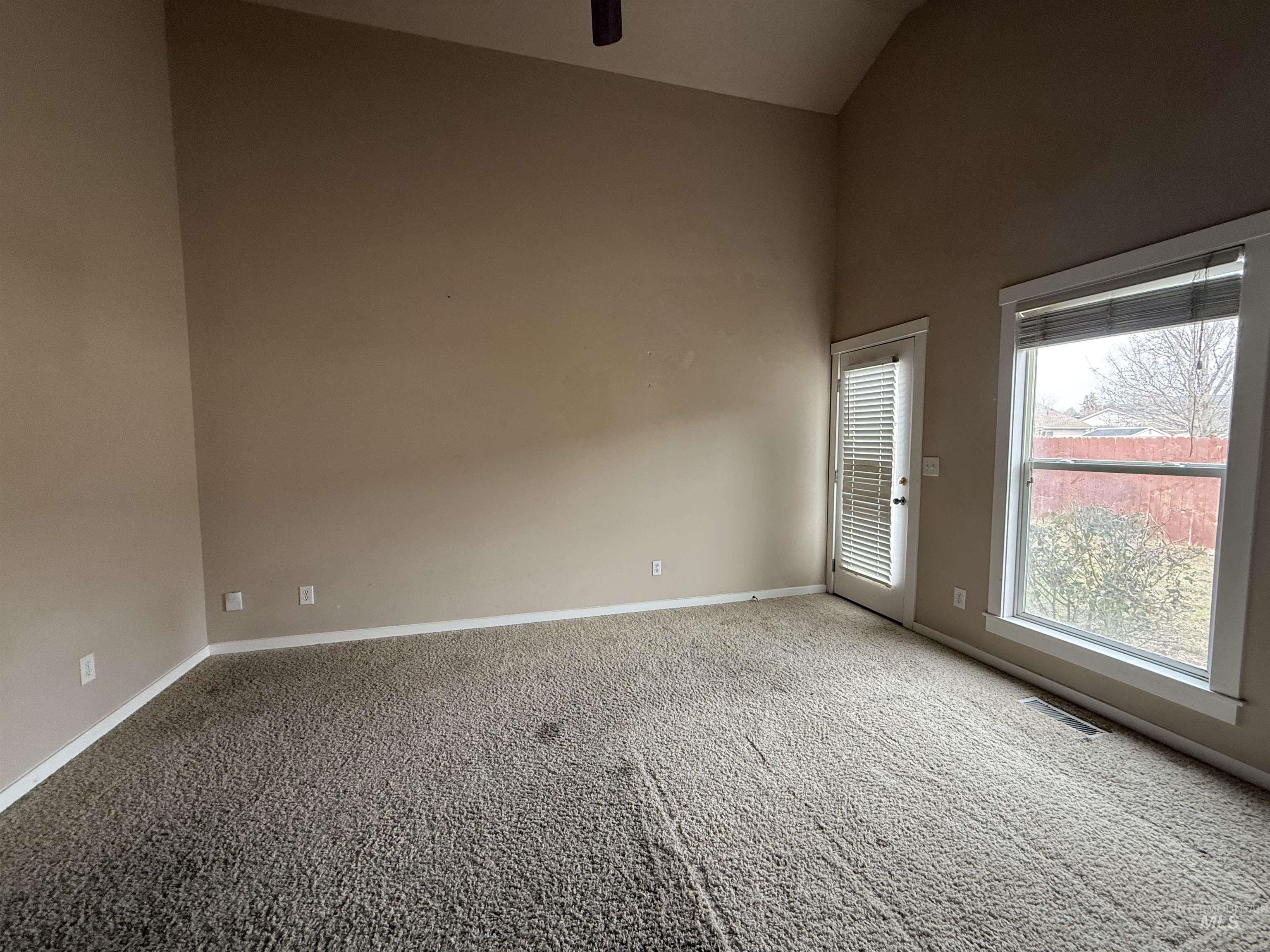 2204 W Garden Ave, Nampa, Idaho 83651, 4 Bedrooms, 2 Bathrooms, Residential For Sale, Price $320,000, 98975796