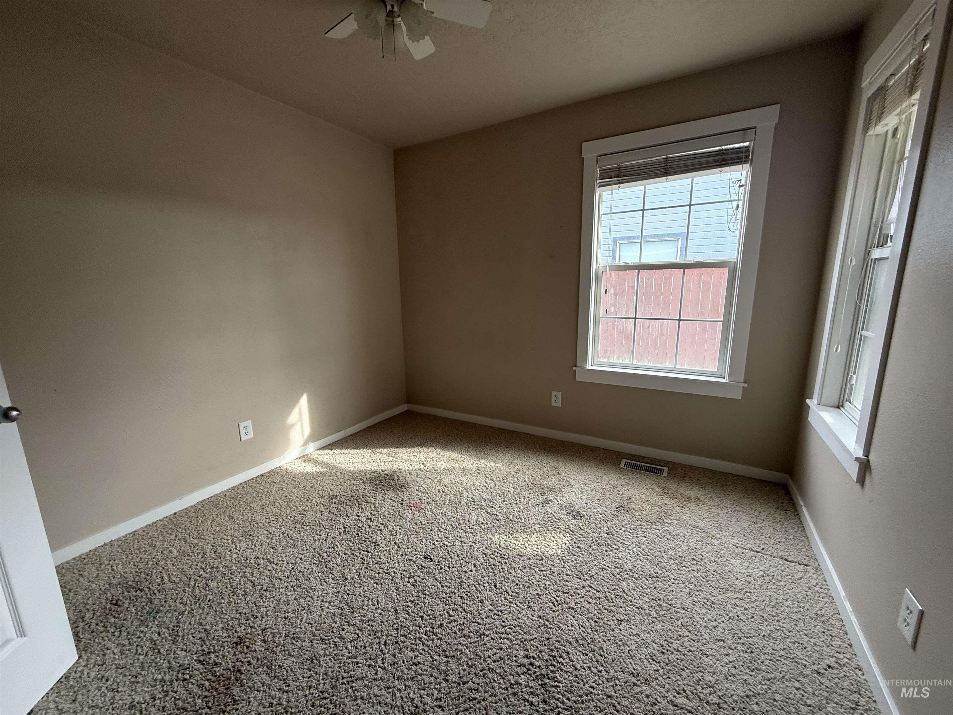 2204 W Garden Ave, Nampa, Idaho 83651, 4 Bedrooms, 2 Bathrooms, Residential For Sale, Price $320,000, 98975796