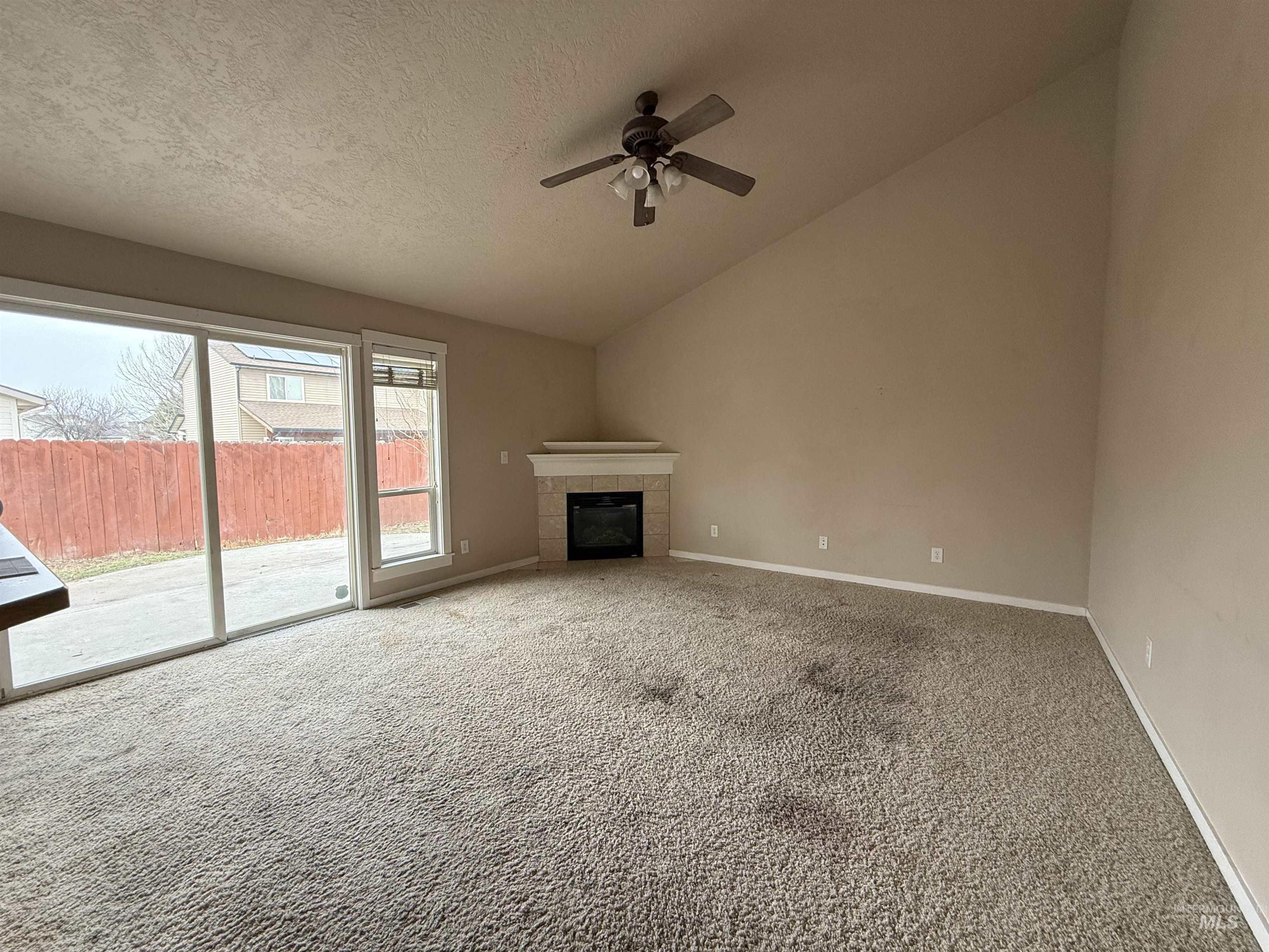 2204 W Garden Ave, Nampa, Idaho 83651, 4 Bedrooms, 2 Bathrooms, Residential For Sale, Price $320,000, 98975796