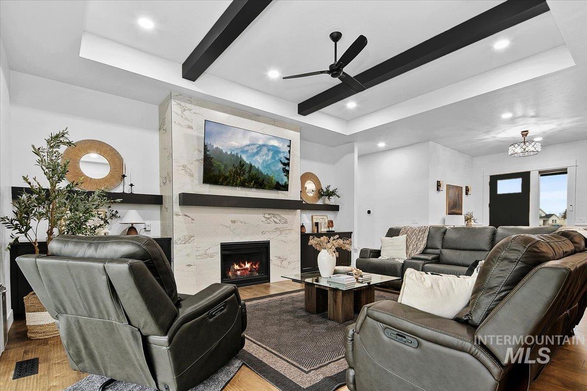 413 W Moray Street, Middleton, Idaho 83644, 4 Bedrooms, 2.5 Bathrooms, Residential For Sale, Price $892,500, 98975797