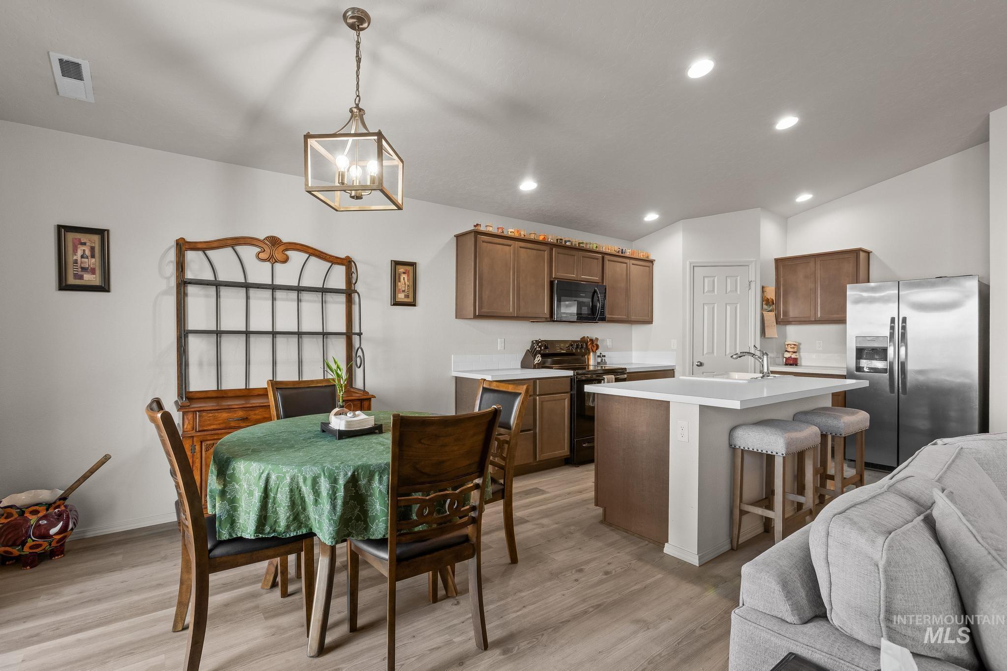 7526 E Toussand Dr, Nampa, Idaho 83687-5630, 3 Bedrooms, 2 Bathrooms, Residential For Sale, Price $405,000, 98975799