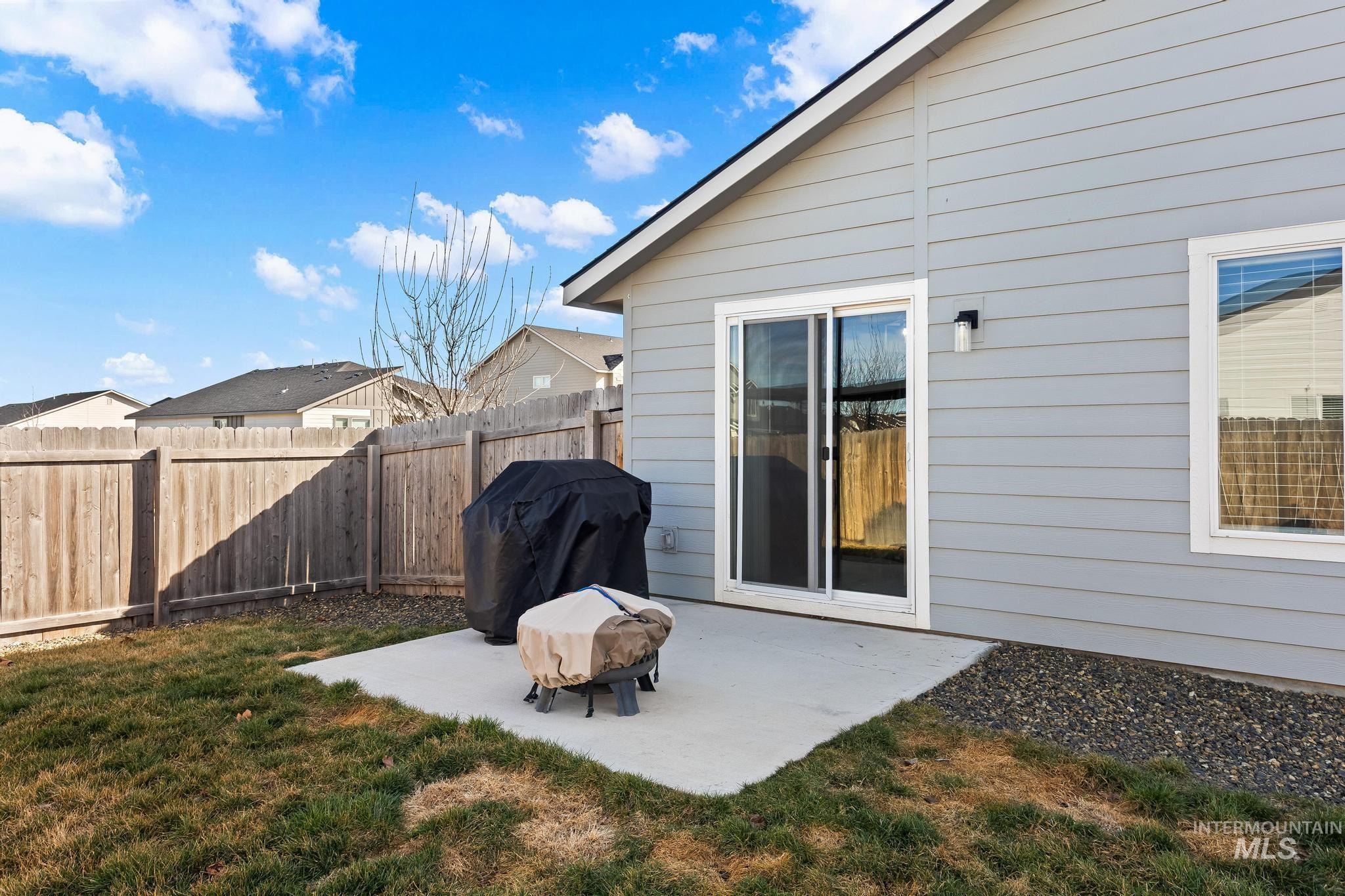 7526 E Toussand Dr, Nampa, Idaho 83687-5630, 3 Bedrooms, 2 Bathrooms, Residential For Sale, Price $405,000, 98975799