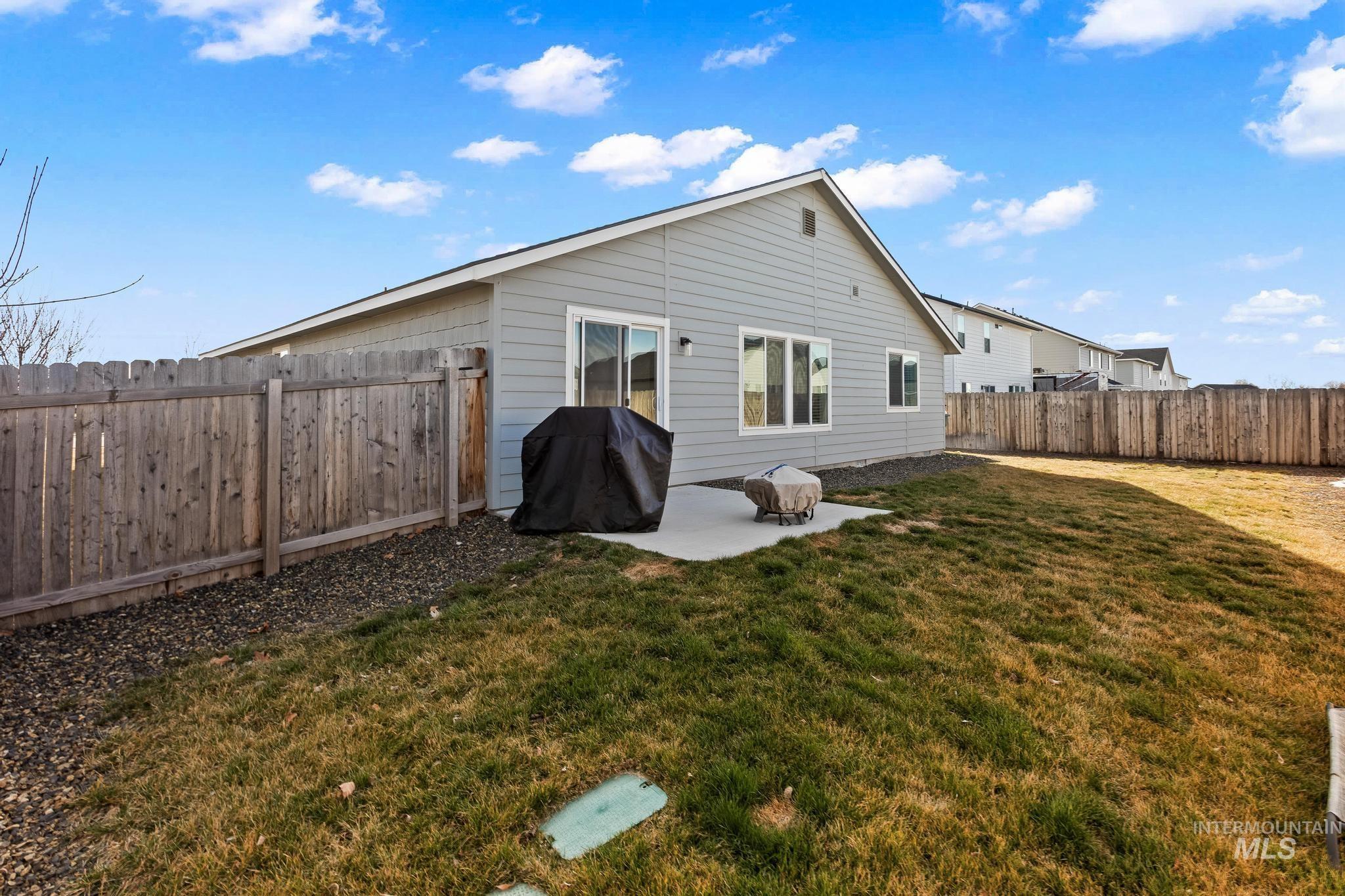 7526 E Toussand Dr, Nampa, Idaho 83687-5630, 3 Bedrooms, 2 Bathrooms, Residential For Sale, Price $405,000, 98975799