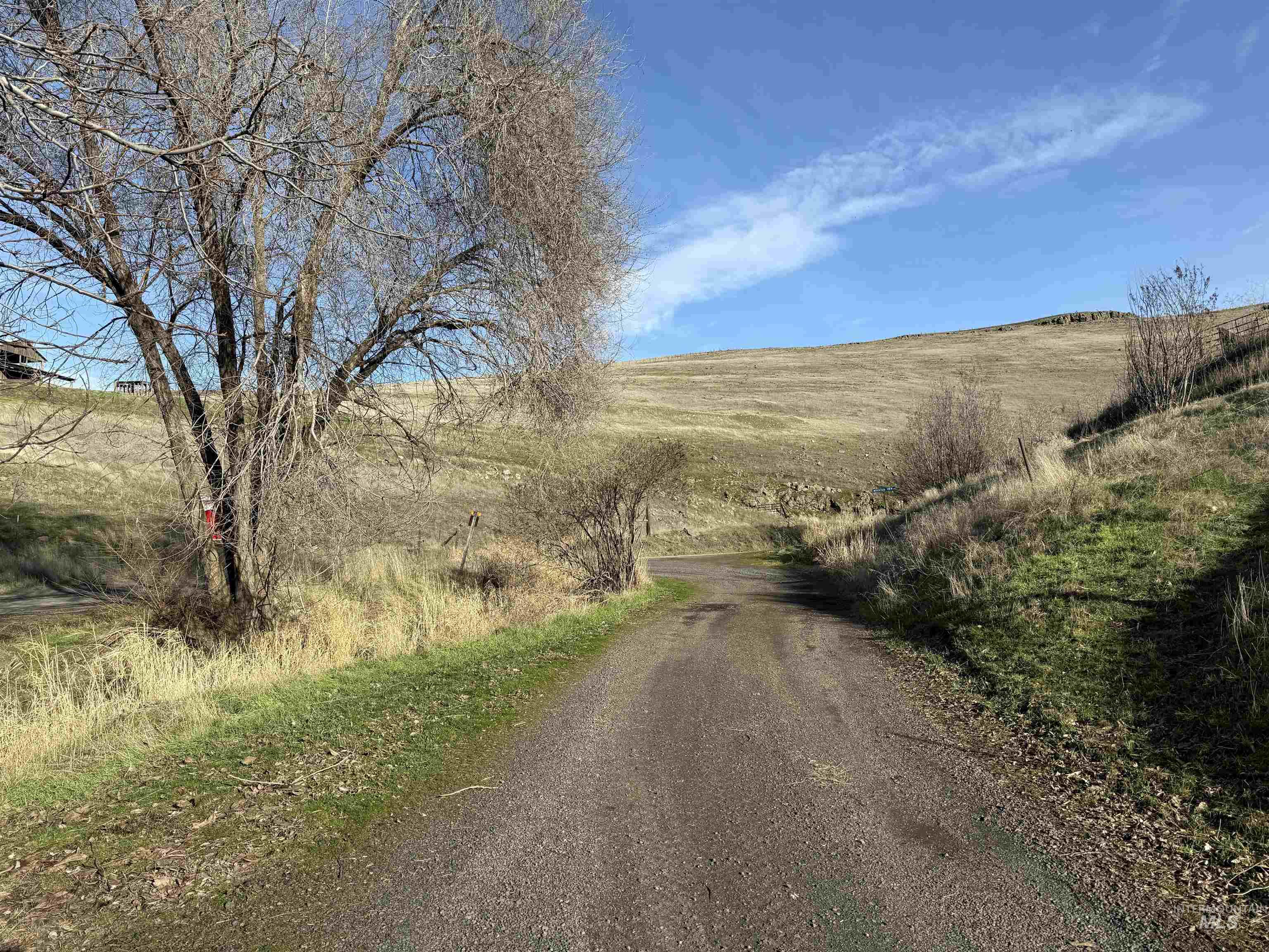 32680 Webb Ridge Rd, Lapwai, Idaho 83540, 3 Bedrooms, 1 Bathroom, Residential For Sale, Price $349,000, 98975800