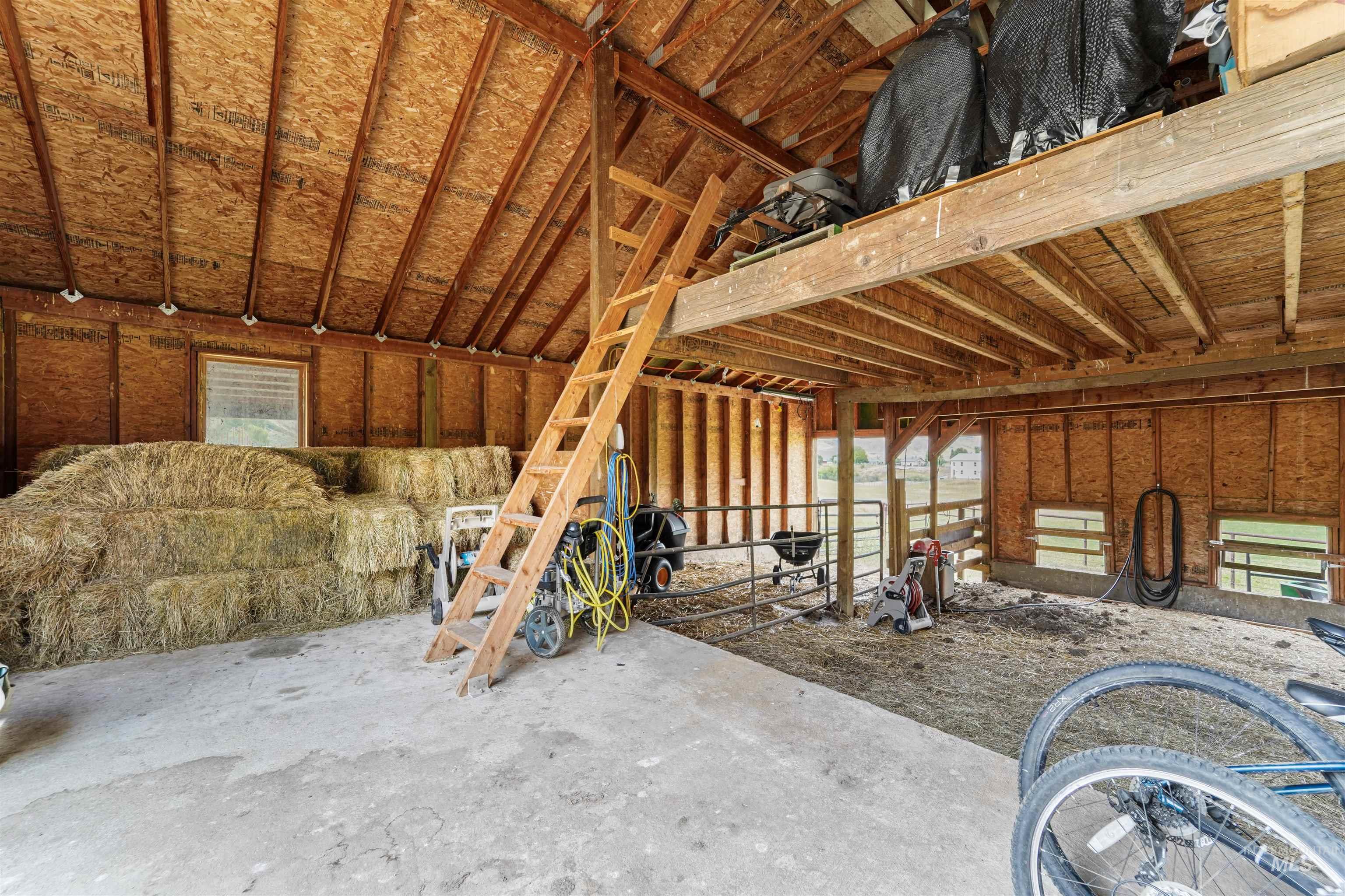 26 Maria Dr, Horseshoe Bend, Idaho 83629, 6 Bedrooms, 5.5 Bathrooms, Residential For Sale, Price $2,489,000, 98975804