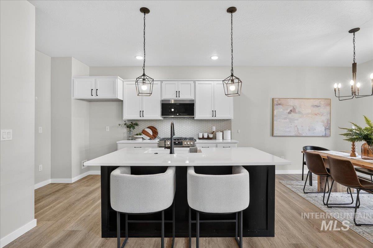 7136 W Riverwood St, Boise, Idaho 83709, 3 Bedrooms, 2.5 Bathrooms, Residential For Sale, Price $469,000, 98975805