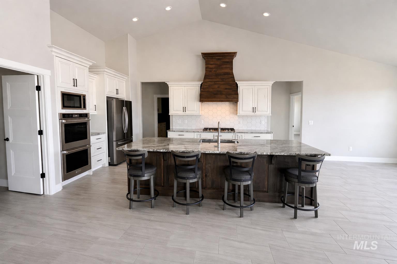 2264 Detweiler Pl., Twin Falls, Idaho 83301, 4 Bedrooms, 3 Bathrooms, Residential For Sale, Price $799,900,MLS 98975808