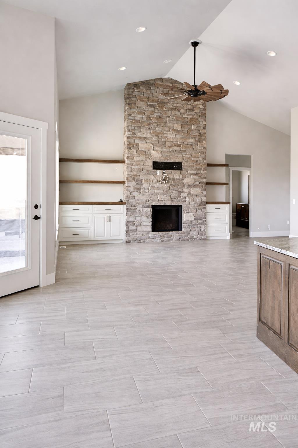 2264 Detweiler Pl., Twin Falls, Idaho 83301, 4 Bedrooms, 3 Bathrooms, Residential For Sale, Price $799,900,MLS 98975808