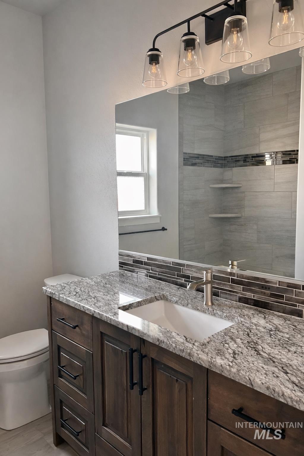 2264 Detweiler Pl., Twin Falls, Idaho 83301, 4 Bedrooms, 3 Bathrooms, Residential For Sale, Price $799,900,MLS 98975808