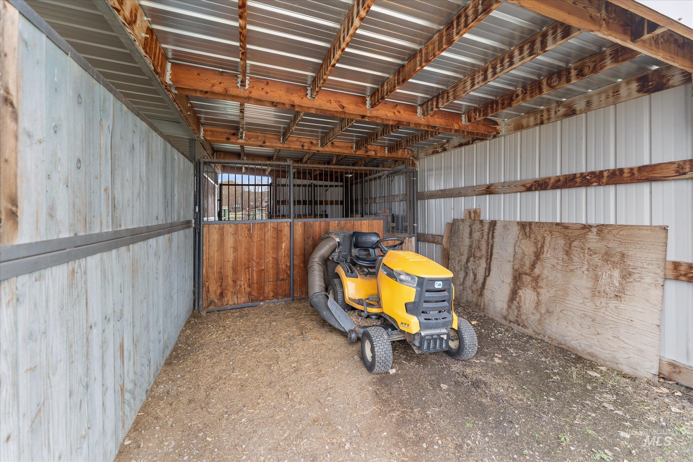 2515 Foxfire Ln, Emmett, Idaho 83617-9178, 3 Bedrooms, 2 Bathrooms, Residential For Sale, Price $789,900, 98975812