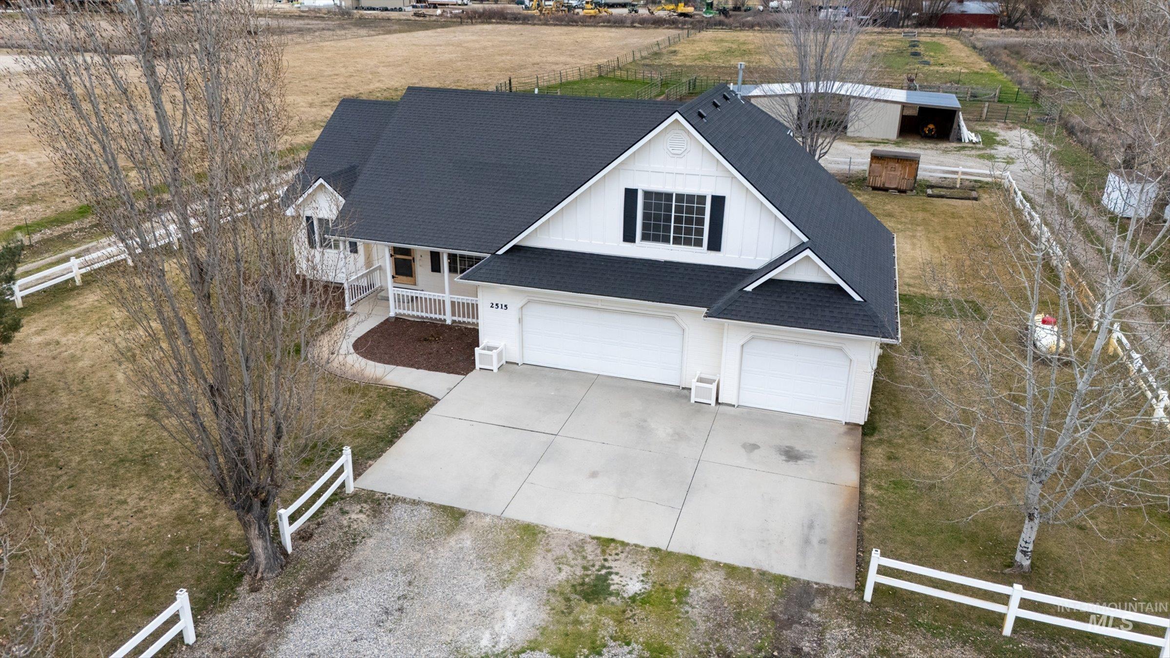 2515 Foxfire Ln, Emmett, Idaho 83617-9178, 3 Bedrooms, 2 Bathrooms, Residential For Sale, Price $789,900, 98975812