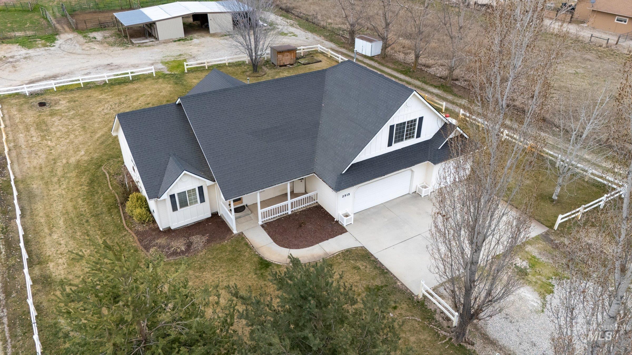 2515 Foxfire Ln, Emmett, Idaho 83617-9178, 3 Bedrooms, 2 Bathrooms, Residential For Sale, Price $789,900, 98975812