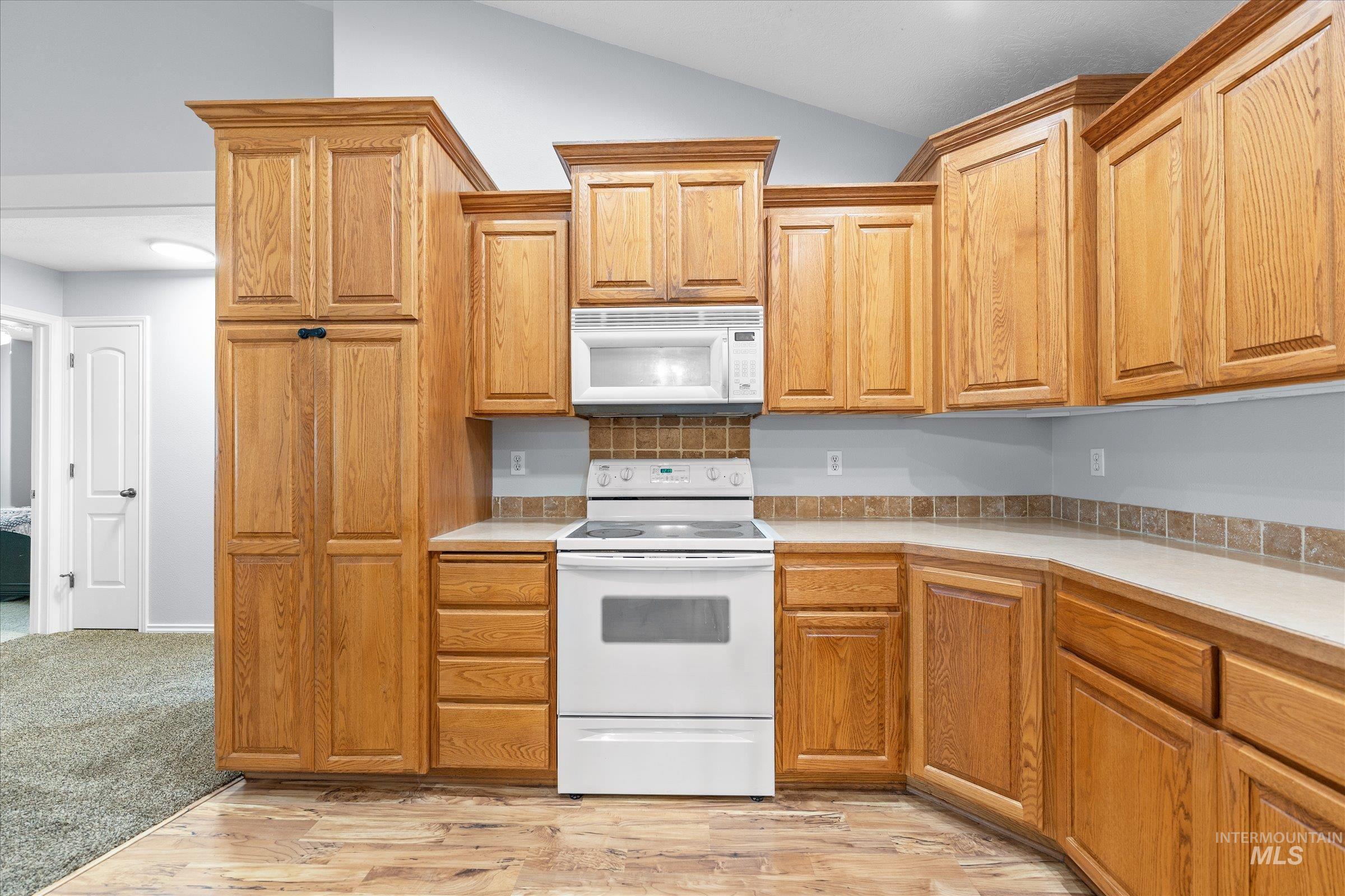 2515 Foxfire Ln, Emmett, Idaho 83617-9178, 3 Bedrooms, 2 Bathrooms, Residential For Sale, Price $789,900, 98975812