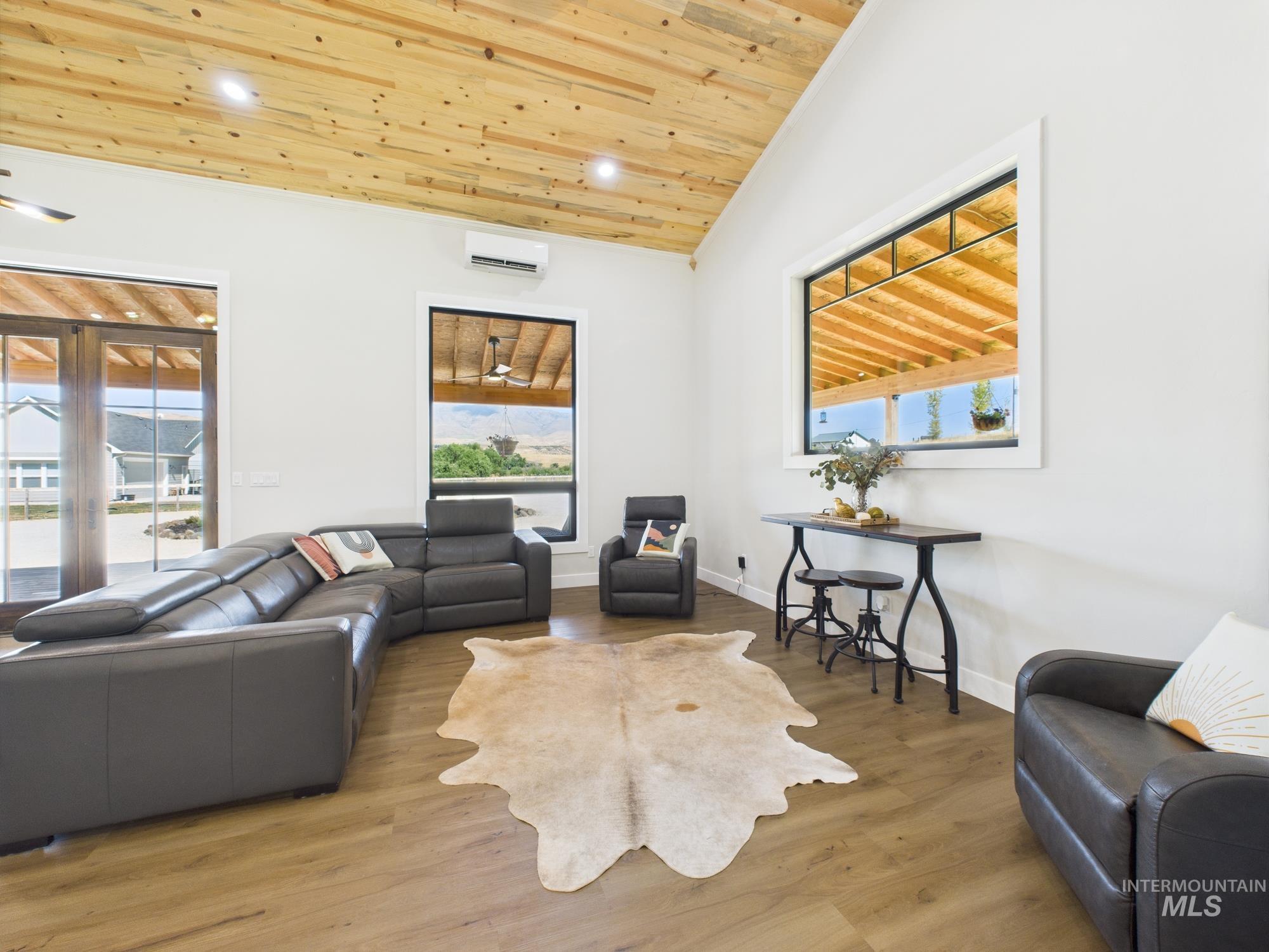 6501 Sweet Ola Hwy, Sweet, Idaho 83670, 2 Bedrooms, 2 Bathrooms, Residential For Sale, Price $535,000, 98975813