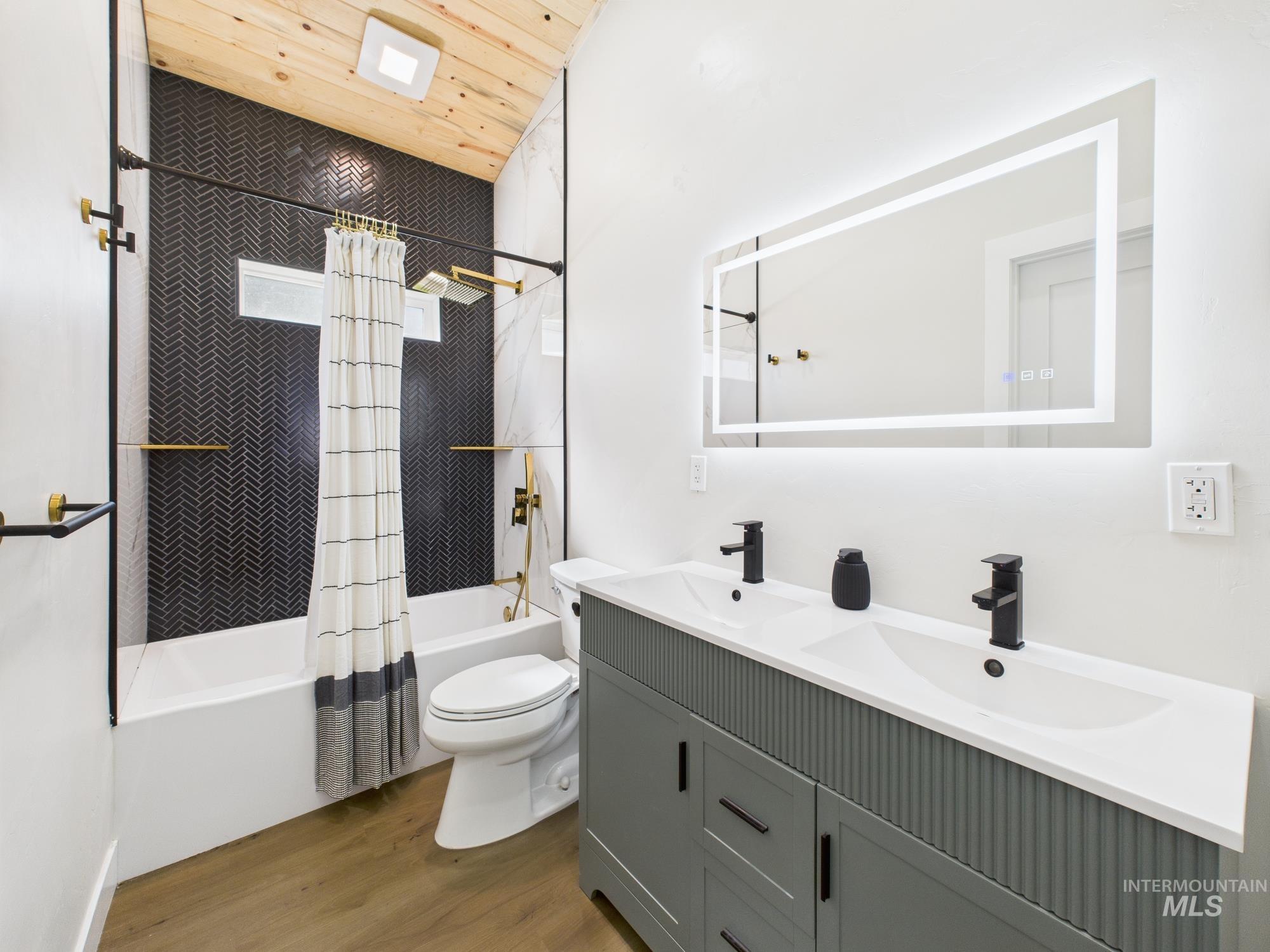 6501 Sweet Ola Hwy, Sweet, Idaho 83670, 2 Bedrooms, 2 Bathrooms, Residential For Sale, Price $535,000, 98975813