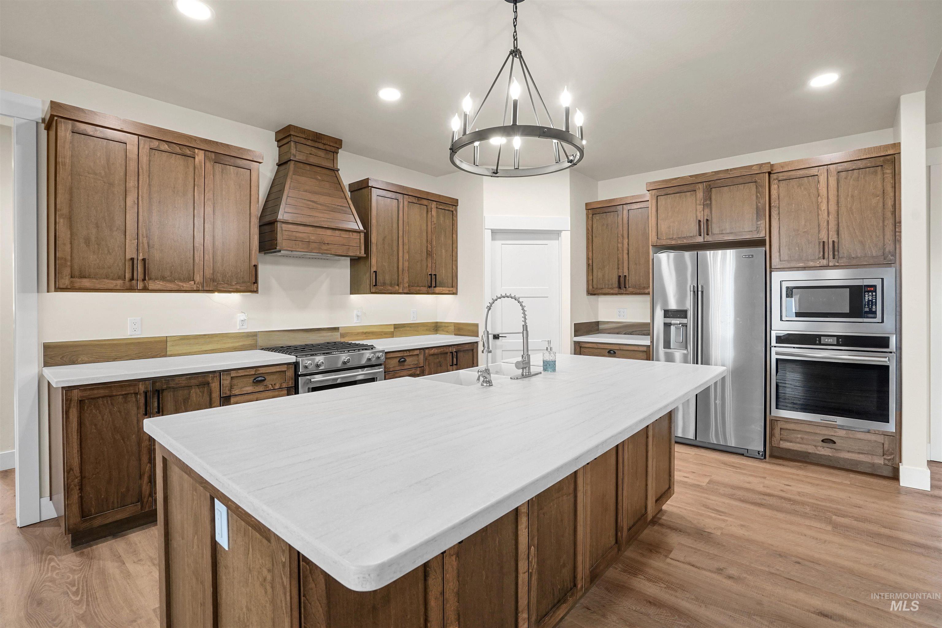 221 S 30 W, Burley, Idaho 83318, 6 Bedrooms, 3.5 Bathrooms, Residential For Sale, Price $950,000, 98975814