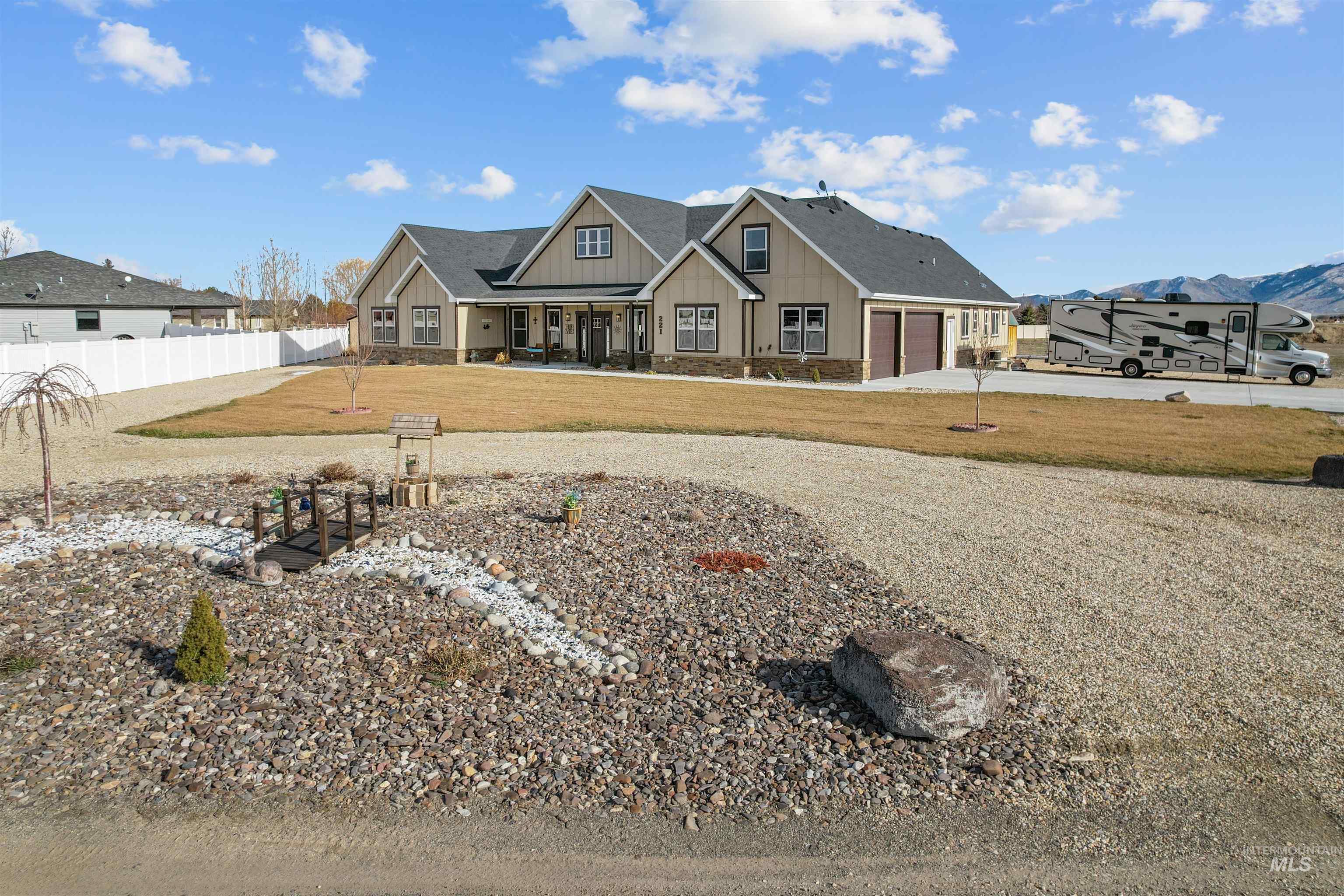 221 S 30 W, Burley, Idaho 83318, 6 Bedrooms, 3.5 Bathrooms, Residential For Sale, Price $950,000, 98975814