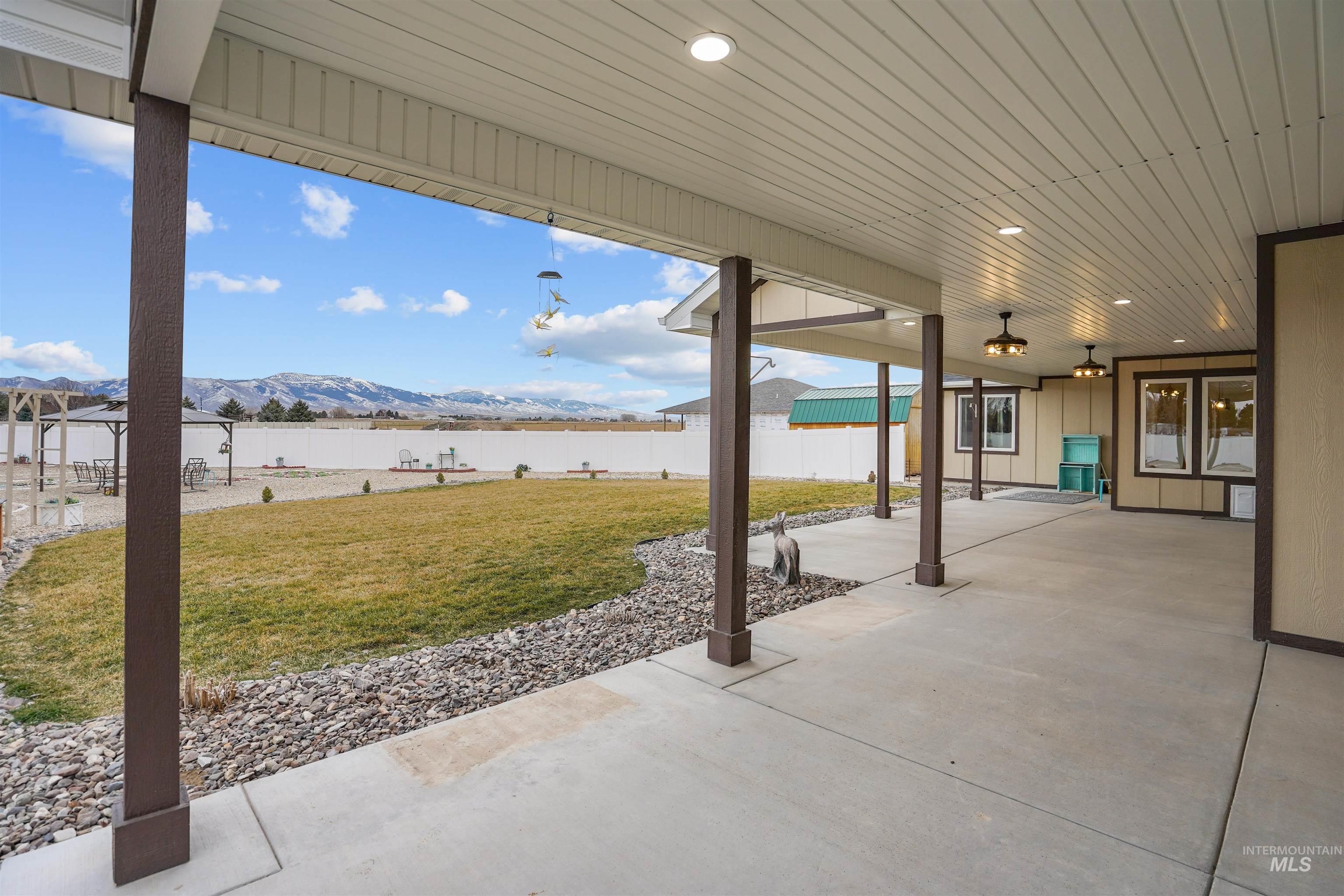 221 S 30 W, Burley, Idaho 83318, 6 Bedrooms, 3.5 Bathrooms, Residential For Sale, Price $950,000, 98975814