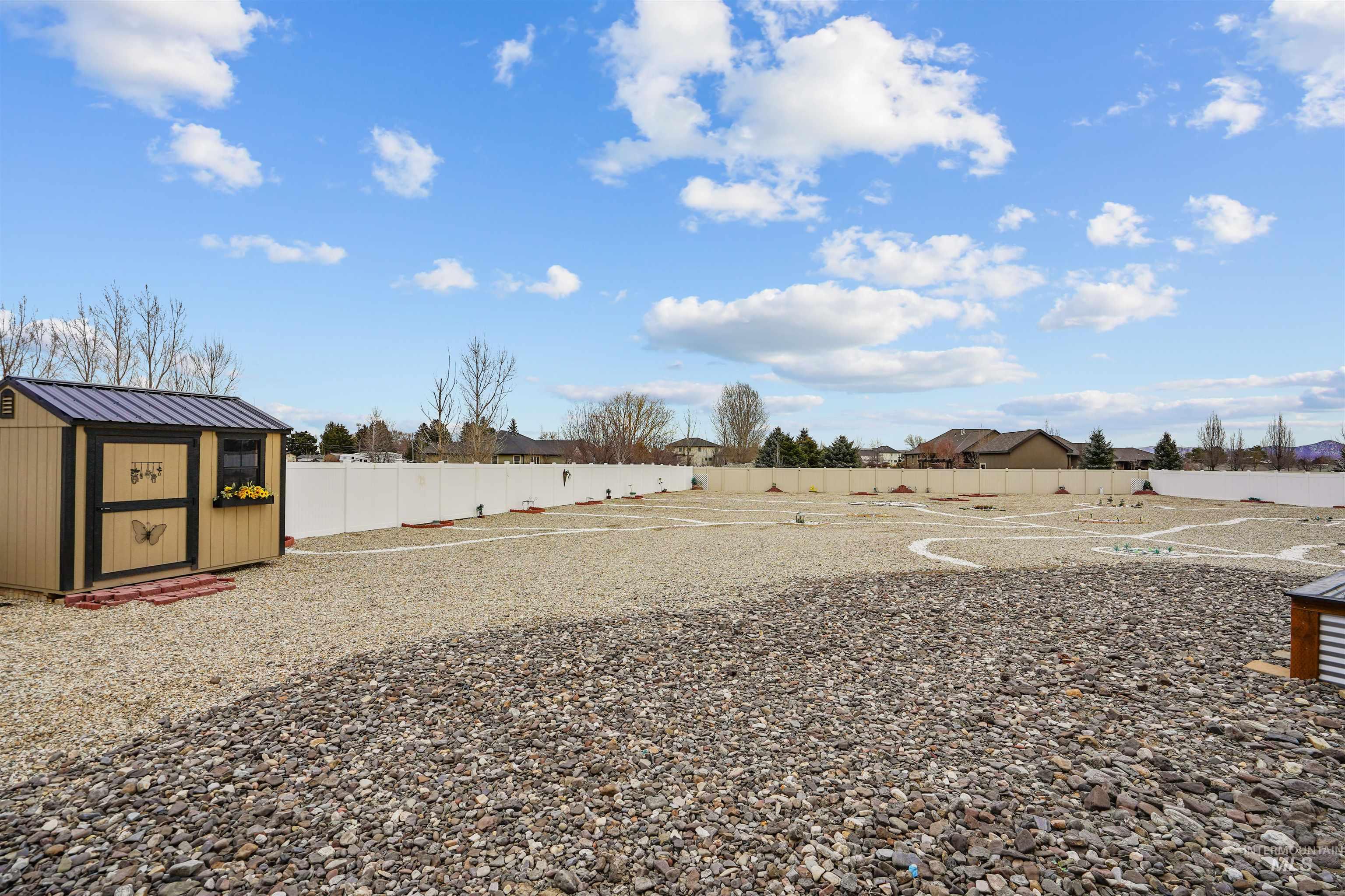 221 S 30 W, Burley, Idaho 83318, 6 Bedrooms, 3.5 Bathrooms, Residential For Sale, Price $950,000, 98975814