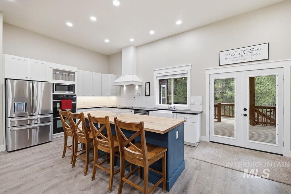 300 Big Meadow Rd, Troy, Idaho 83871, 7 Bedrooms, 6 Bathrooms, Residential For Sale, Price $999,000,MLS 98975815