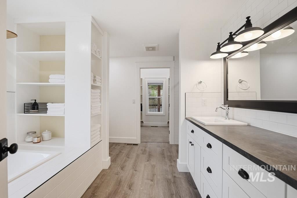 300 Big Meadow Rd, Troy, Idaho 83871, 7 Bedrooms, 6 Bathrooms, Residential For Sale, Price $999,000,MLS 98975815