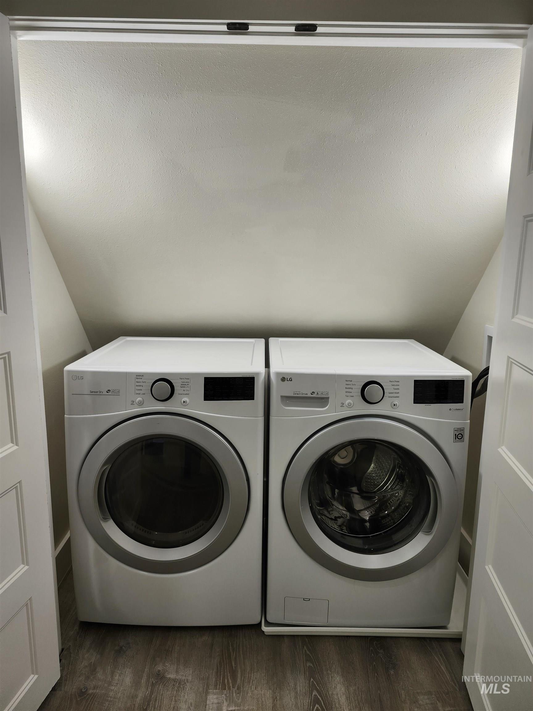 300 Big Meadow Rd, Troy, Idaho 83871, 7 Bedrooms, 6 Bathrooms, Residential For Sale, Price $1,100,000, 98975815