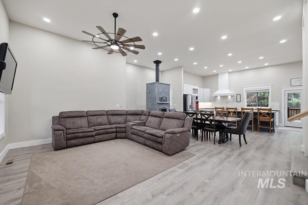 300 Big Meadow Rd, Troy, Idaho 83871, 7 Bedrooms, 6 Bathrooms, Residential For Sale, Price $999,000,MLS 98975815