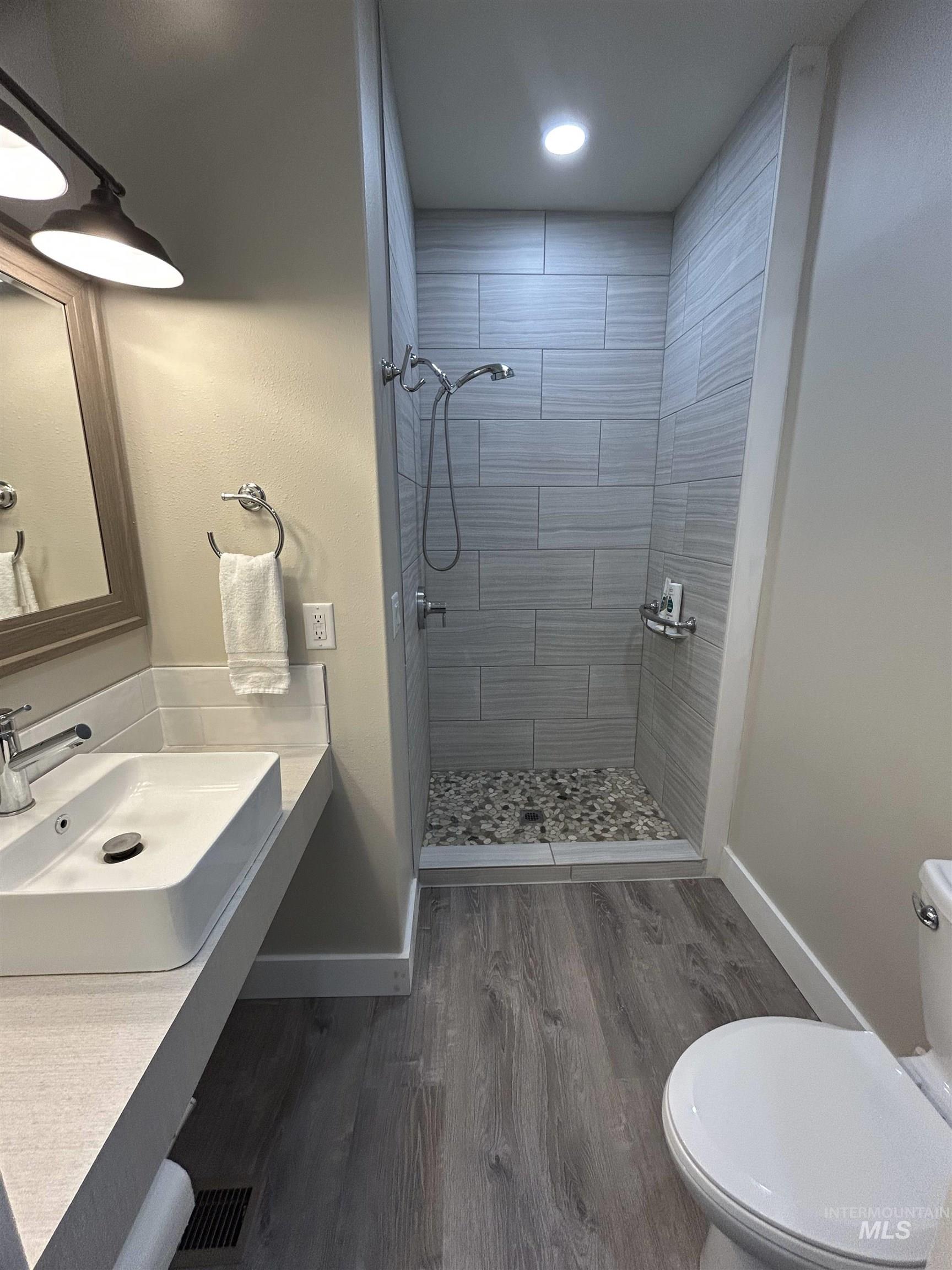 300 Big Meadow Rd, Troy, Idaho 83871, 7 Bedrooms, 6 Bathrooms, Residential For Sale, Price $1,100,000, 98975815