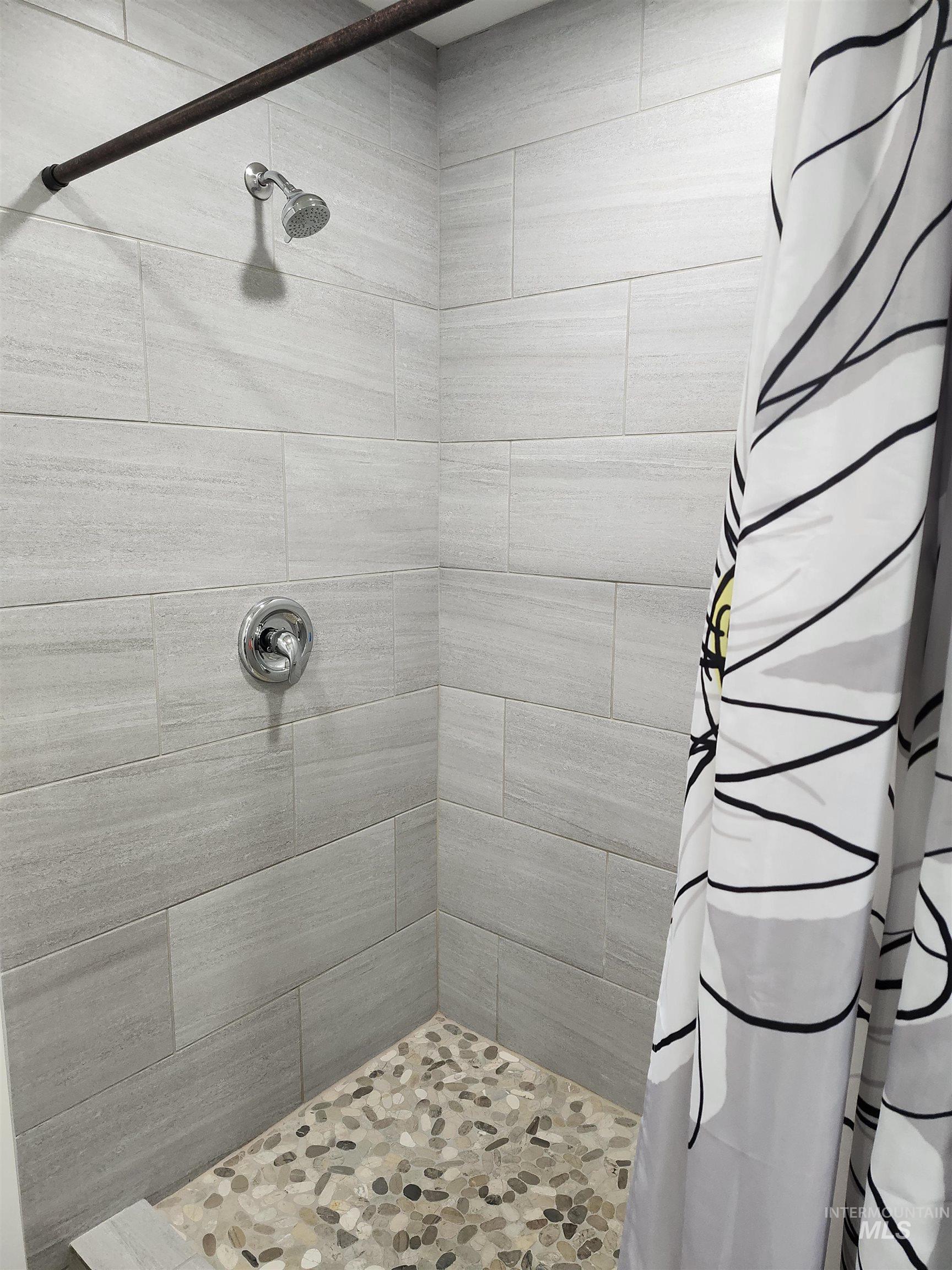 300 Big Meadow Rd, Troy, Idaho 83871, 7 Bedrooms, 6 Bathrooms, Residential For Sale, Price $1,100,000, 98975815