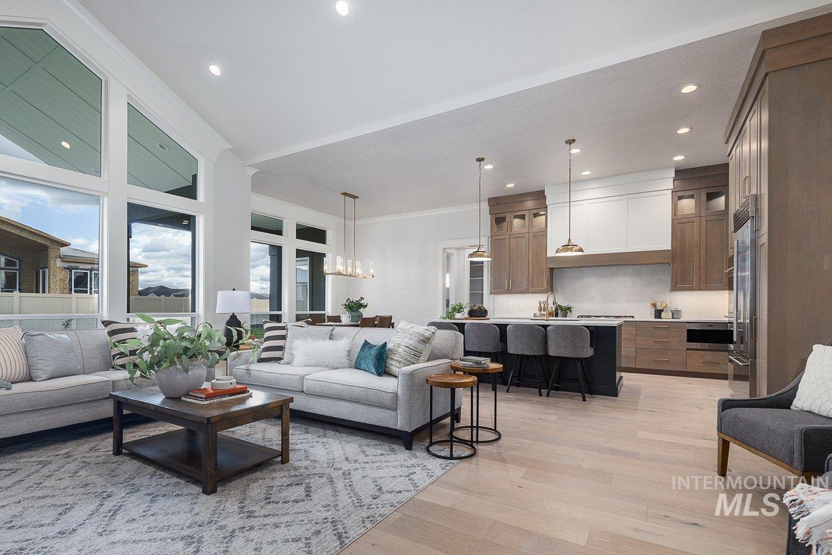 2927 W Three Lakes Dr., Meridian, Idaho 83646, 4 Bedrooms, 3.5 Bathrooms, Residential For Sale, Price $1,350,000, 98975816