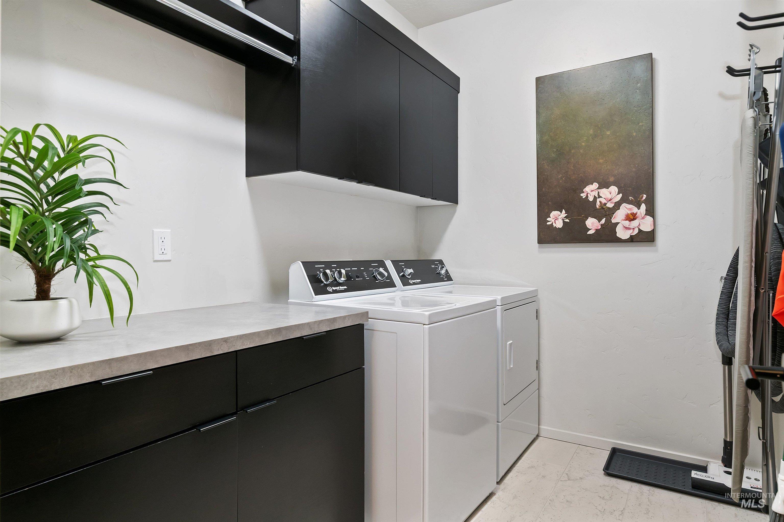 1873 W Oakhampton Drive, Eagle, Idaho 83616-7271, 3 Bedrooms, 2 Bathrooms, Residential For Sale, Price $1,199,000, 98975821