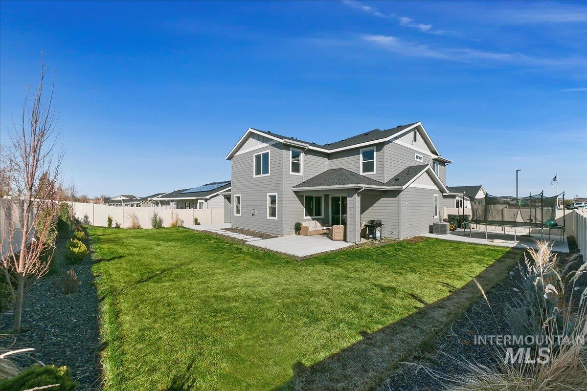 1075 E Whitetail St., Kuna, Idaho 83634, 5 Bedrooms, 3 Bathrooms, Residential For Sale, Price $665,000, 98975822