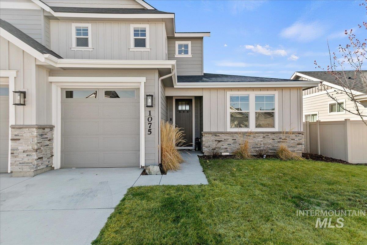 1075 E Whitetail St., Kuna, Idaho 83634, 5 Bedrooms, 3 Bathrooms, Residential For Sale, Price $665,000, 98975822