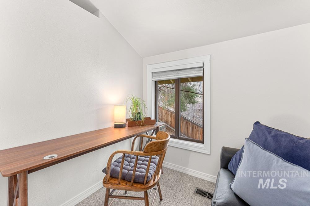 253 W Skylark Drive, Boise, Idaho 83702, 4 Bedrooms, 2.5 Bathrooms, Residential For Sale, Price $799,000, 98975828