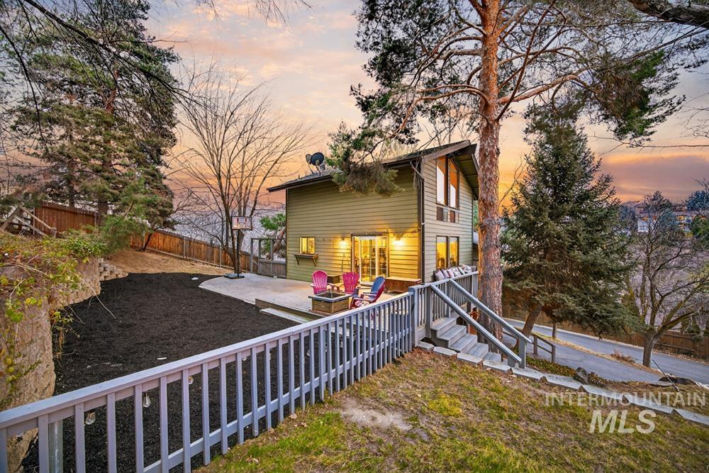 253 W Skylark Drive, Boise, Idaho 83702, 4 Bedrooms, 2.5 Bathrooms, Residential For Sale, Price $799,000, 98975828