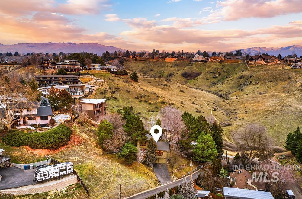 253 W Skylark Drive, Boise, Idaho 83702, 4 Bedrooms, 2.5 Bathrooms, Residential For Sale, Price $799,000, 98975828