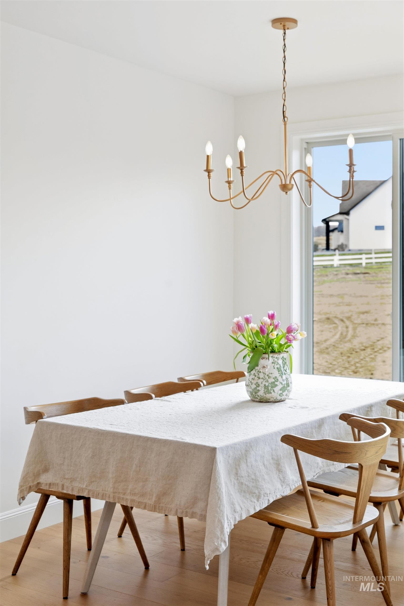 22109 Aura Vista Way, Caldwell, Idaho 83607, 3 Bedrooms, 3.5 Bathrooms, Residential For Sale, Price $970,000,MLS 98975829