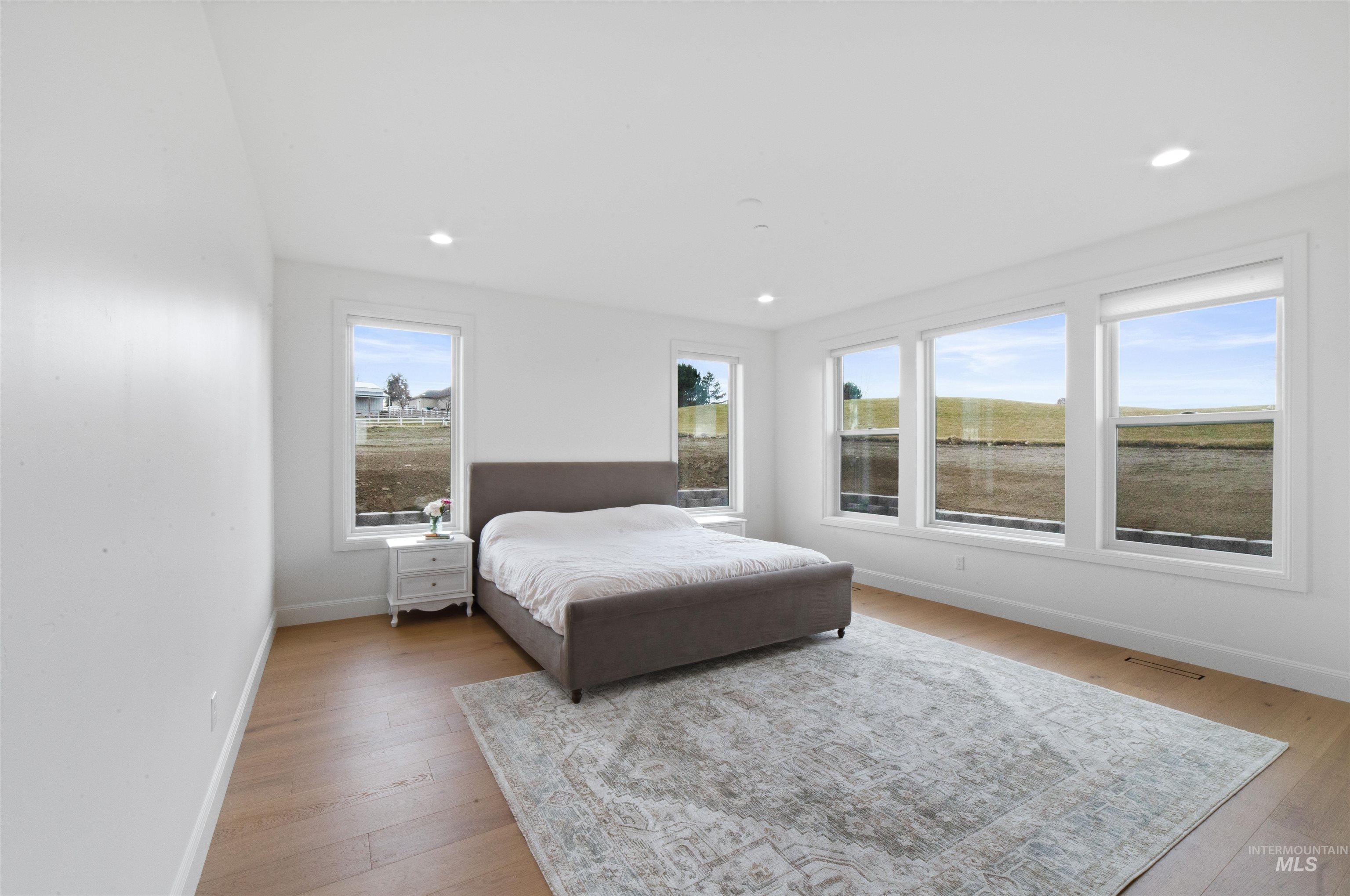 22109 Aura Vista Way, Caldwell, Idaho 83607, 3 Bedrooms, 3.5 Bathrooms, Residential For Sale, Price $990,000, 98975829