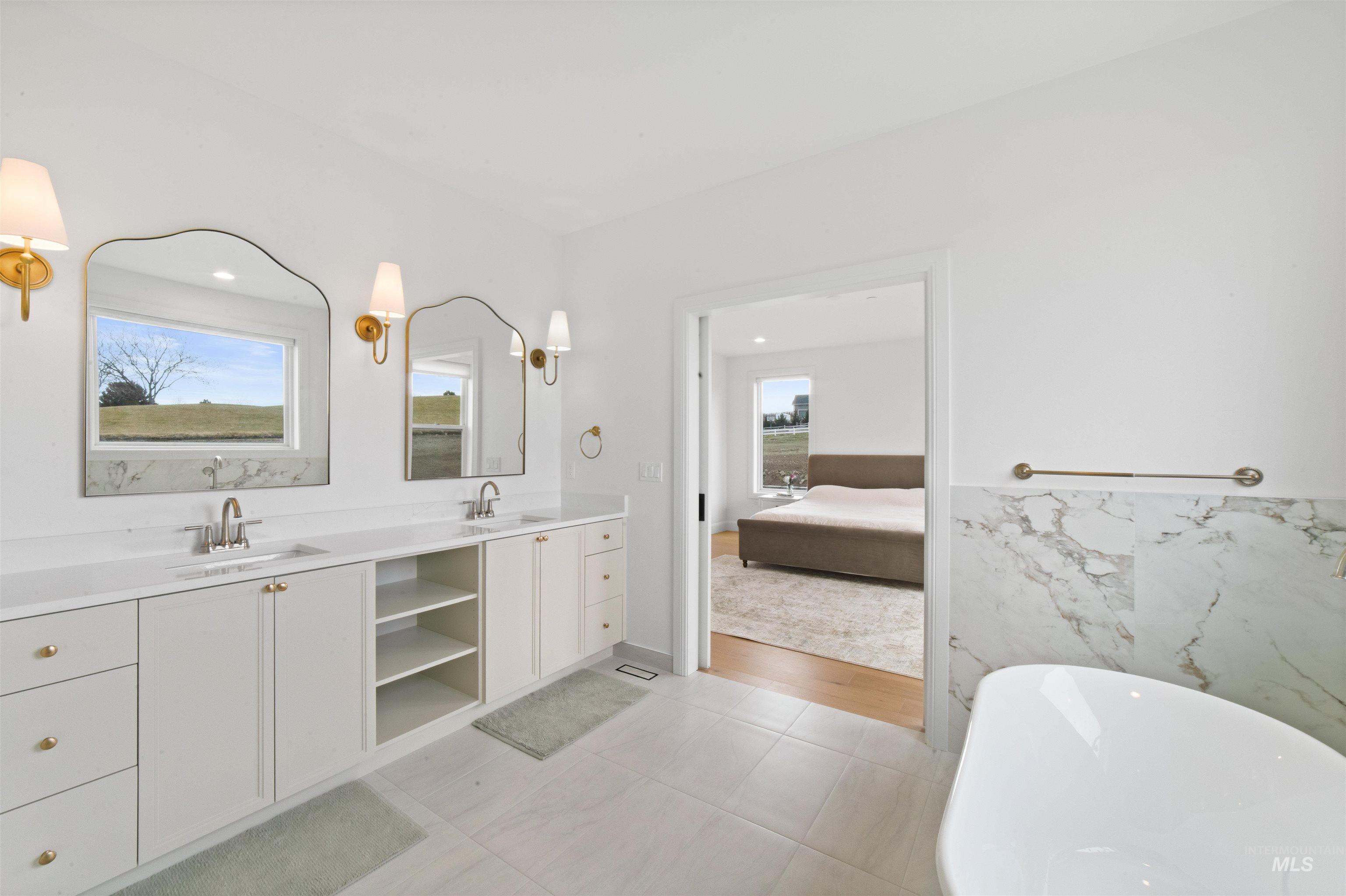 22109 Aura Vista Way, Caldwell, Idaho 83607, 3 Bedrooms, 3.5 Bathrooms, Residential For Sale, Price $990,000, 98975829