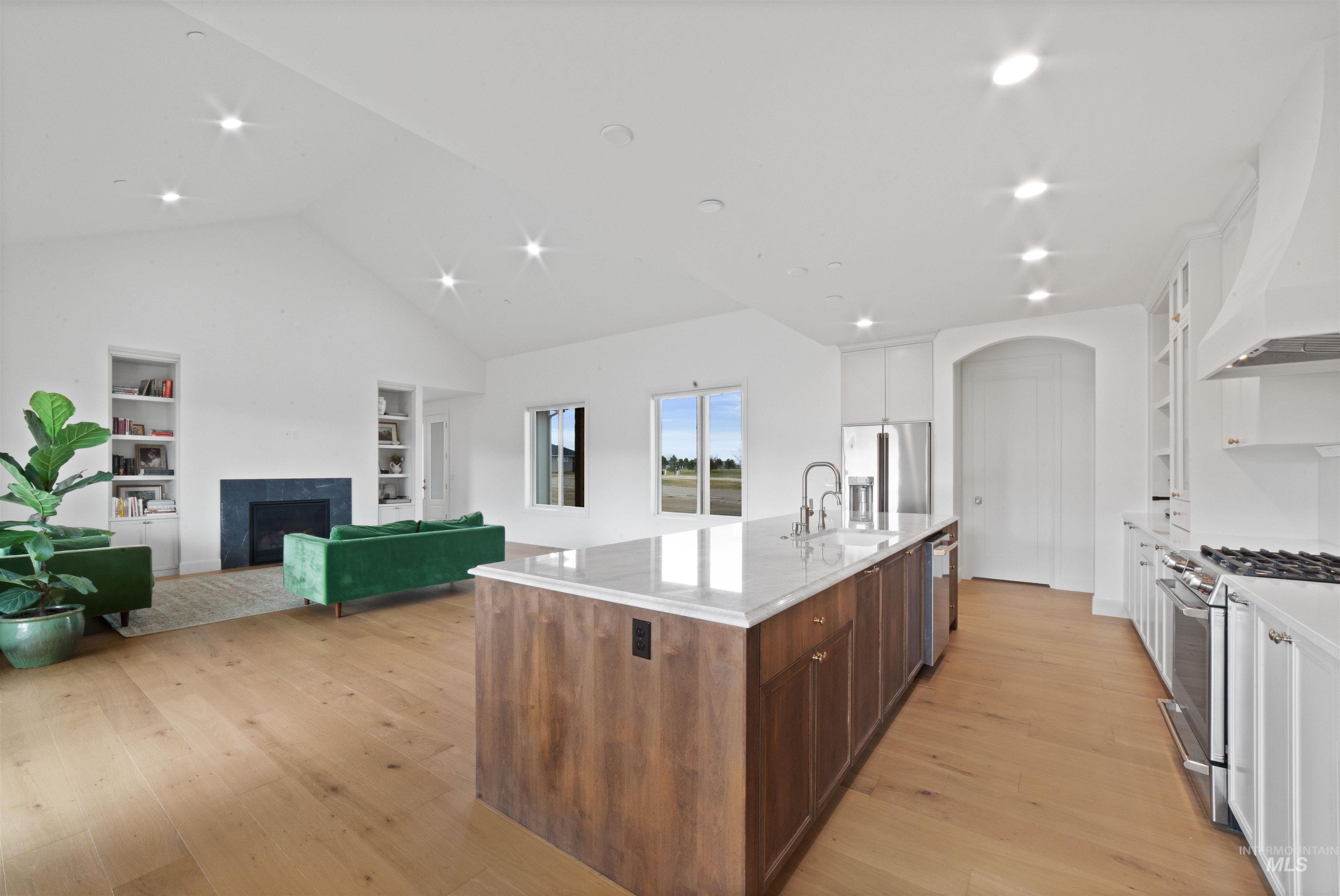 22109 Aura Vista Way, Caldwell, Idaho 83607, 3 Bedrooms, 3.5 Bathrooms, Residential For Sale, Price $990,000, 98975829