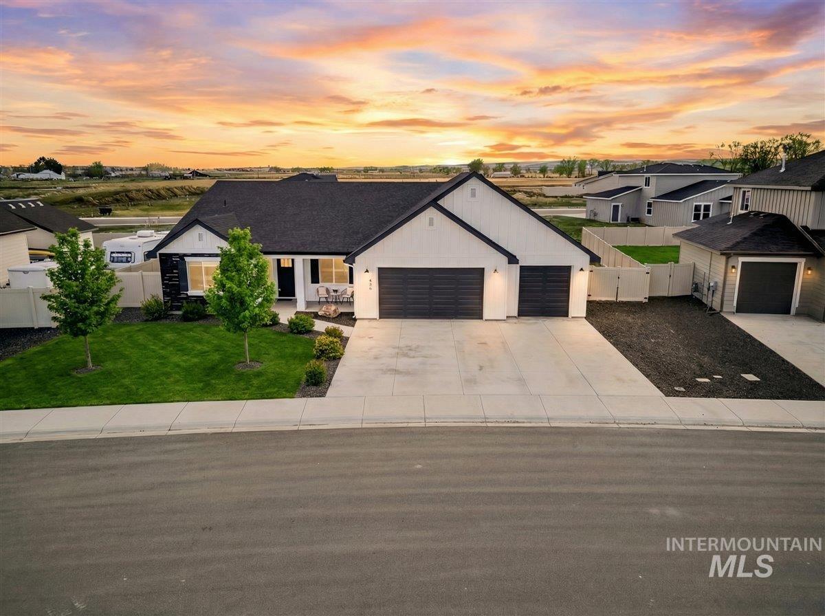 436 October Sky St, New Plymouth, Idaho 83617, 4 Bedrooms, 2.5 Bathrooms, Residential For Sale, Price $499,900, 98975830