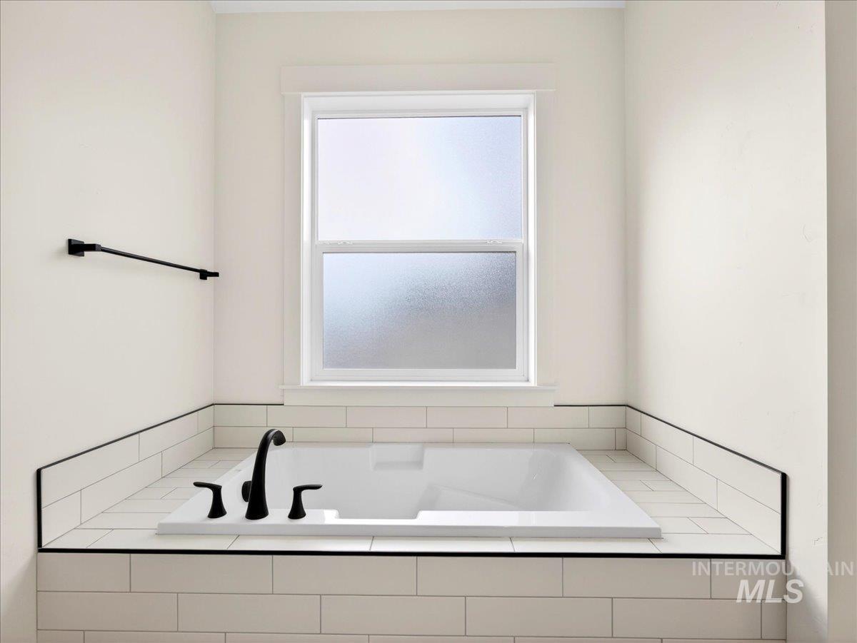 436 October Sky St, New Plymouth, Idaho 83617, 4 Bedrooms, 2.5 Bathrooms, Residential For Sale, Price $499,900, 98975830