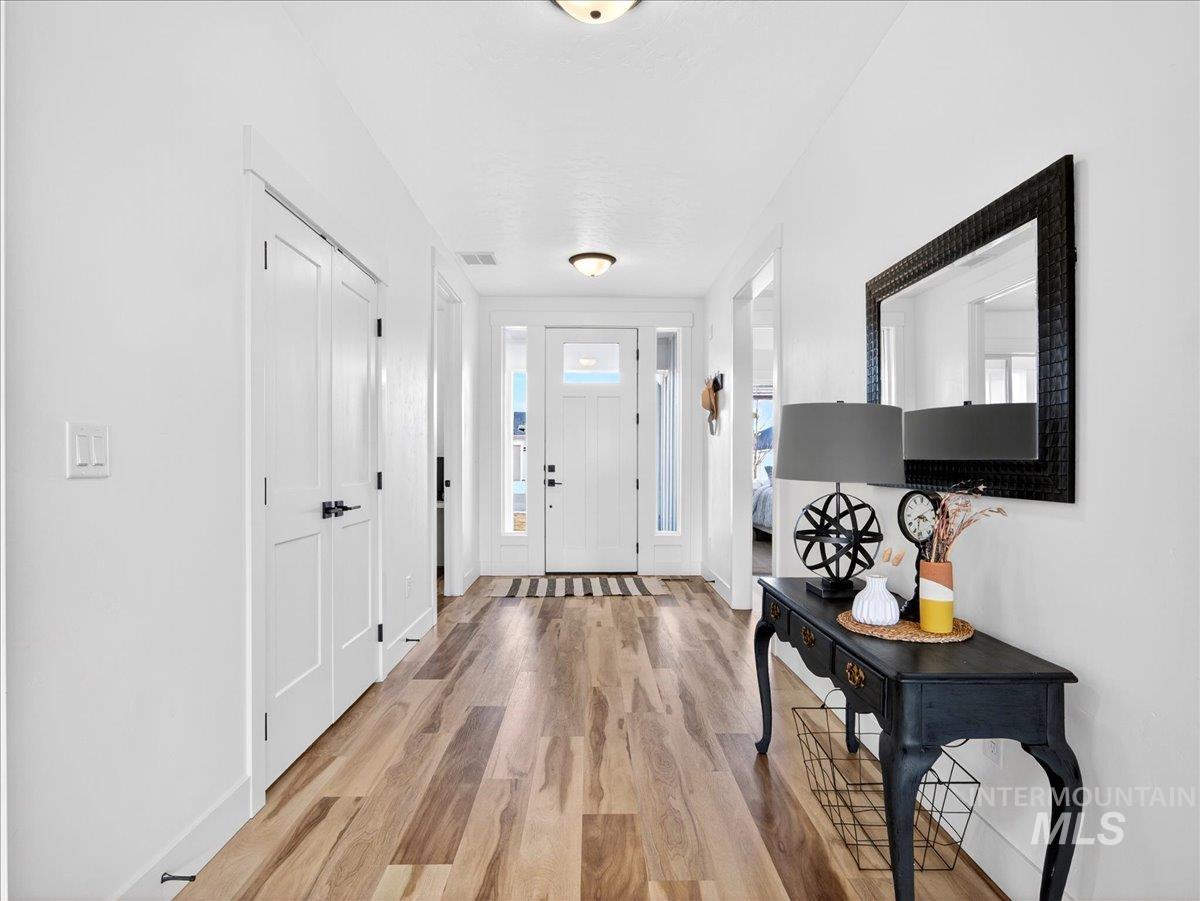 436 October Sky St, New Plymouth, Idaho 83617, 4 Bedrooms, 2.5 Bathrooms, Residential For Sale, Price $499,900, 98975830