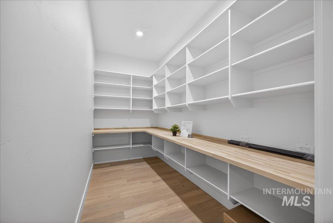 549 Joy Ave, Middleton, Idaho 83644, 4 Bedrooms, 3.5 Bathrooms, Residential For Sale, Price $1,349,900, 98975831