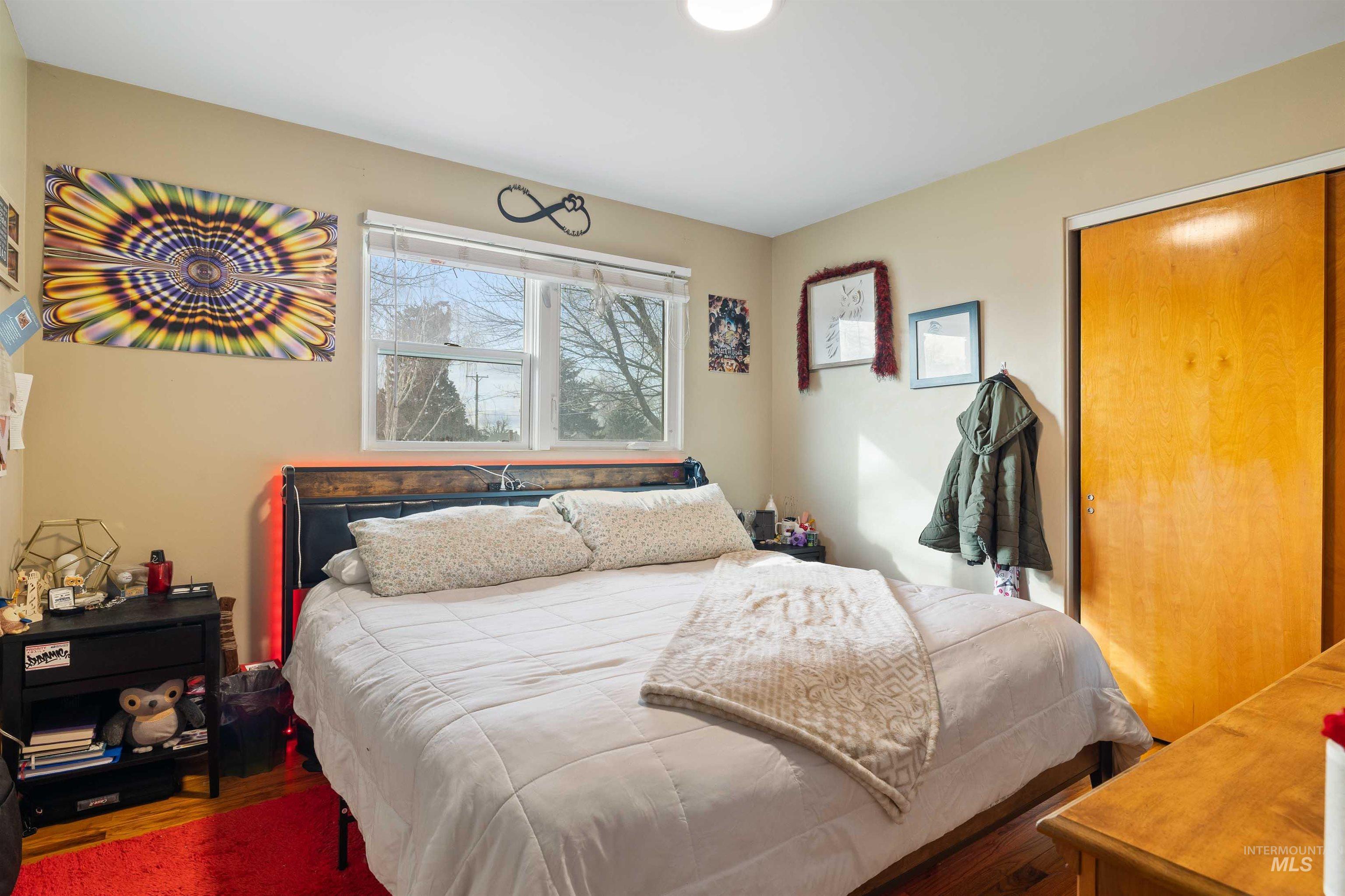 280-290 Carney Street, Twin Falls, Idaho 83301, 2 Bedrooms, 1 Bathroom, Residential Income For Sale, Price $359,900, 98975832