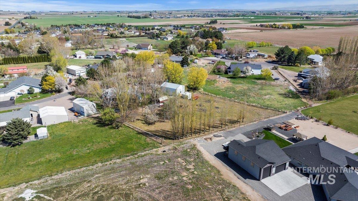 809 Eastridge Drive, Kimberly, Idaho 83341, 5 Bedrooms, 3 Bathrooms, Residential For Sale, Price $749,900, 98975835