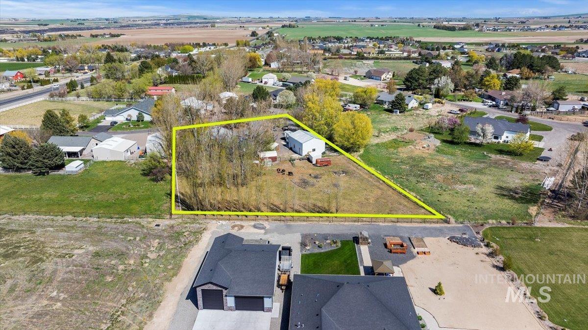 809 Eastridge Drive, Kimberly, Idaho 83341, 5 Bedrooms, 3 Bathrooms, Residential For Sale, Price $749,900, 98975835