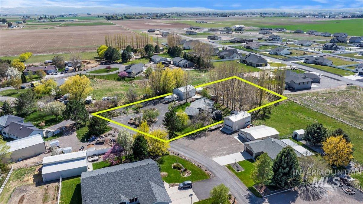 809 Eastridge Drive, Kimberly, Idaho 83341, 5 Bedrooms, 3 Bathrooms, Residential For Sale, Price $749,900, 98975835